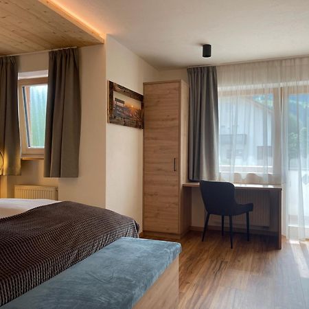 Guesthouse Rungg באדיה מראה חיצוני תמונה