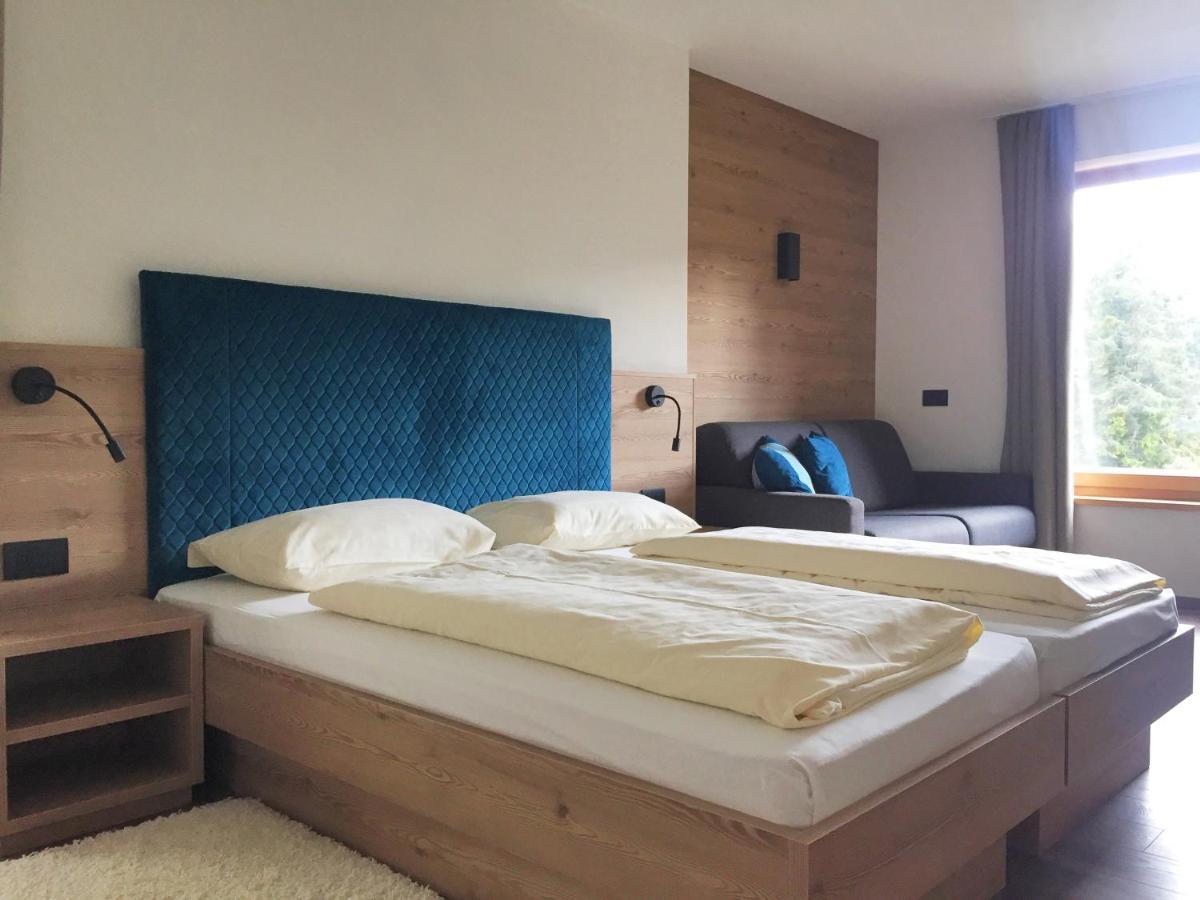 Guesthouse Rungg באדיה מראה חיצוני תמונה