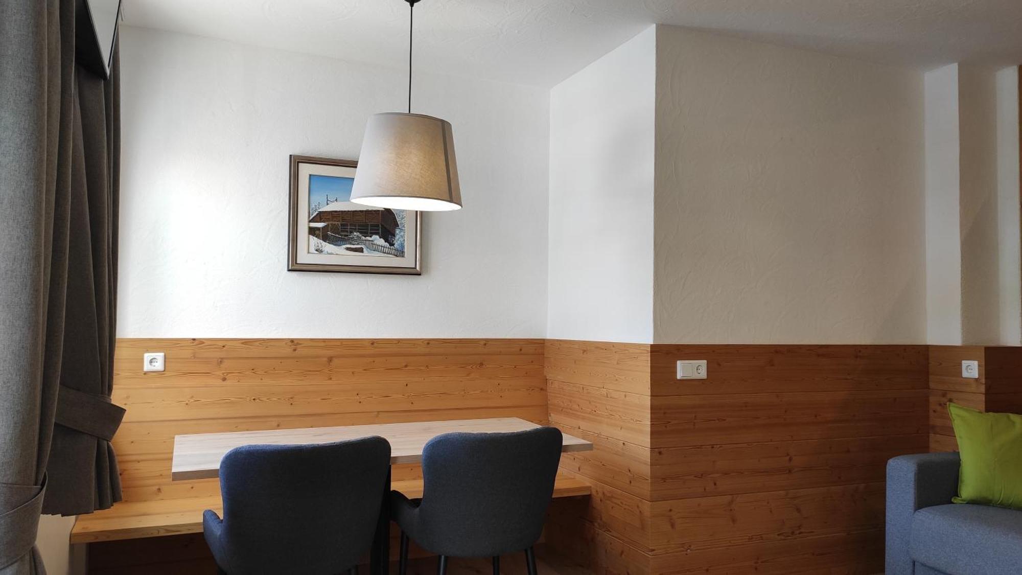 Guesthouse Rungg באדיה חדר תמונה
